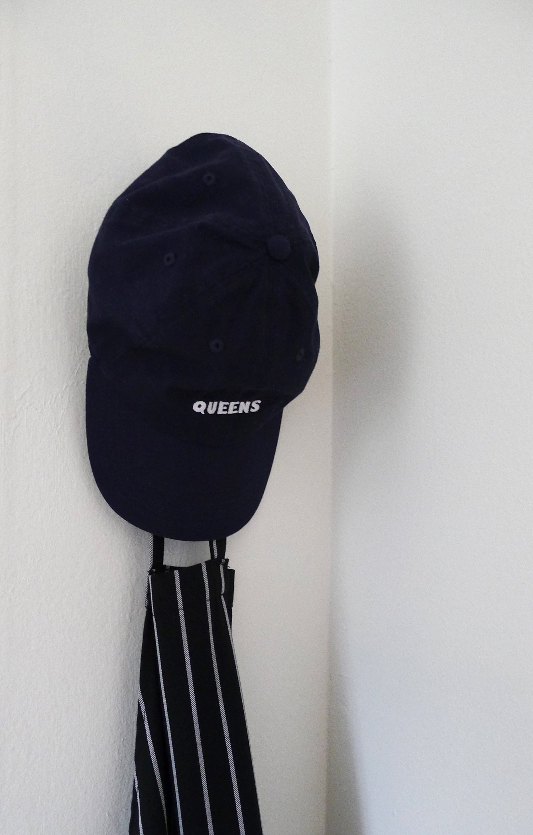 Queens Hat